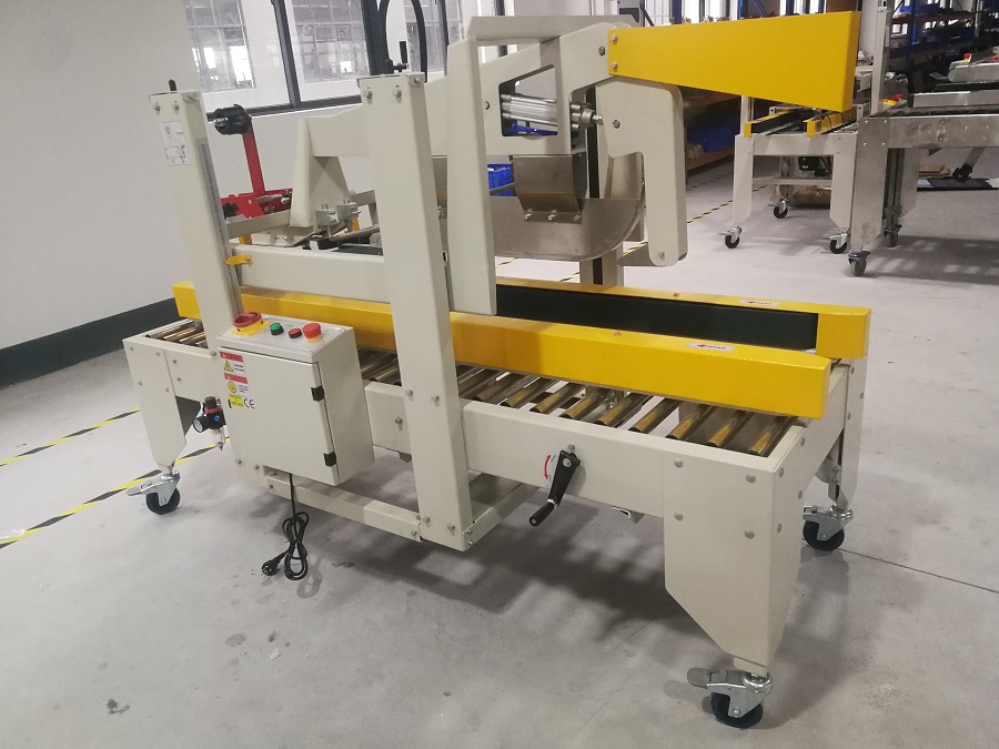 全自動封箱機(jī)使用小技巧